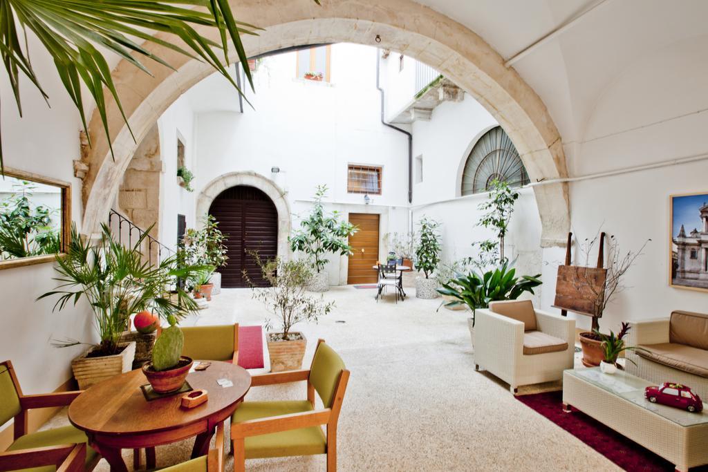 B&B Il Marchese Del Grillo Sulmona Bagian luar foto